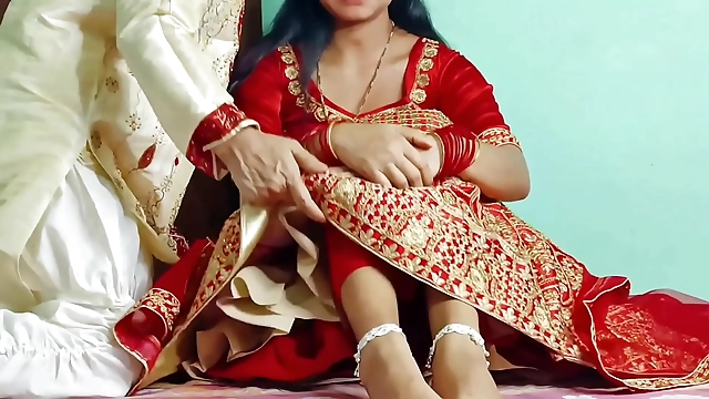 JAV Hottie Takes on Her New Husband in the most Luscious Suhagrat Scene!