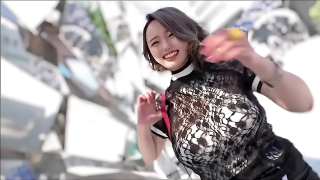 Frankly Top Secret Gonzo Video of Rookie Gravure Idol with Super Huge Breasts Before Her Debut