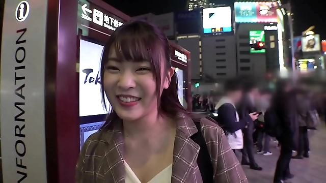 JAV diva with a luscious lower body satisfy your cravings with this fuckable beauty